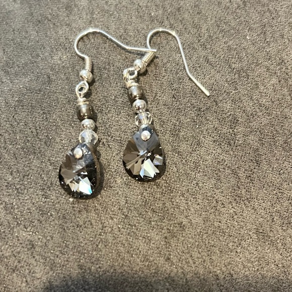 Crystal earrings - Picture 2 of 2